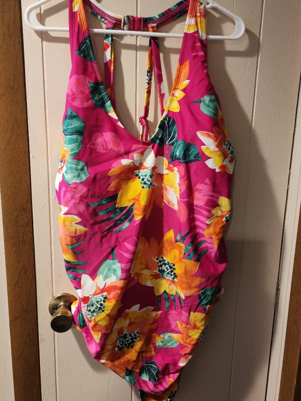 **Kona Sol Tropical Floral One-Piece Swimsuit | Women's Plus Size 24W | NWT**